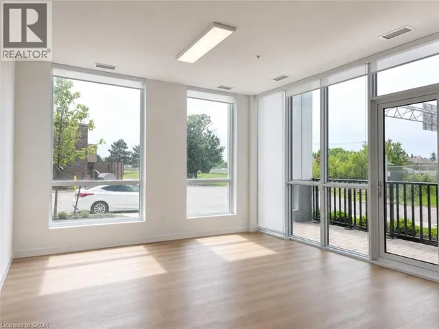 1333 WEBER Street Unit# 104, Kitchener, Ontario N2A1C2