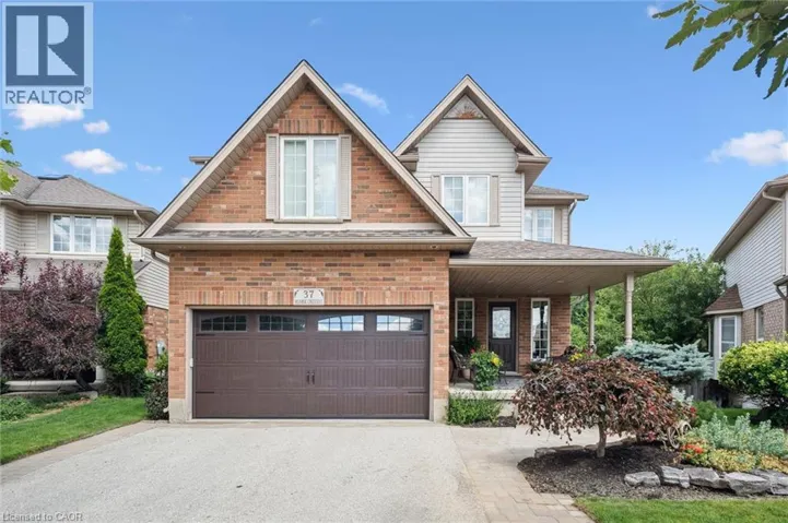 37 MUNROE Crescent, Guelph, Ontario N1G5E5