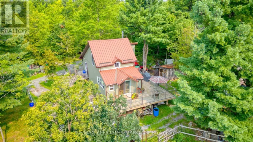 19 WEST DEVIL LK LANE, Frontenac (Frontenac South), Ontario K0H1X0