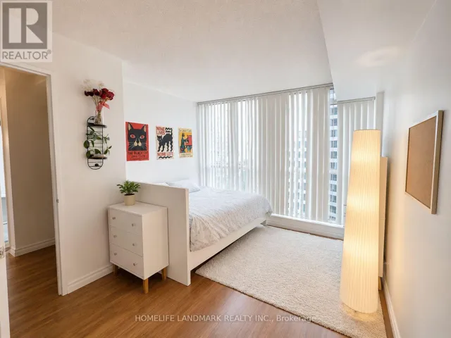 1907 - 24 WELLESLEY STREET W, Toronto (Bay Street Corridor), Ontario M4Y2X6