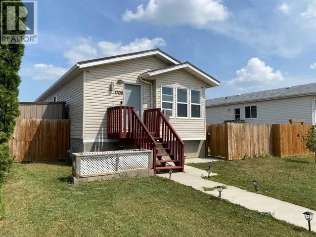 1708 2 Avenue E, Brooks, Alberta T1R1K3