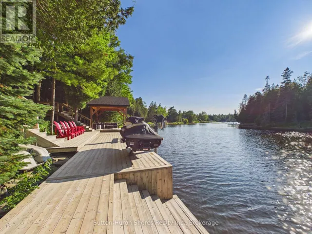 1264 SAUBLE FALLS ROAD, South Bruce Peninsula, Ontario N0H2G0