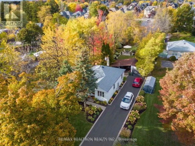 162 WELDRICK ROAD W, Richmond Hill (North Richvale), Ontario L4C3V1