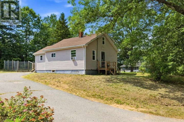1379 Sanford Road, North Kentville, Nova Scotia B4N3B8