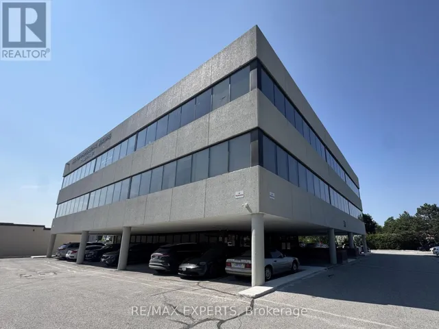 210 - 30 MARTHA STREET, Caledon (Bolton West), Ontario L7E5V1