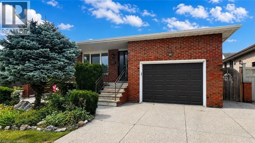 39 LISGAR Court, Hamilton, Ontario L8T4Y4