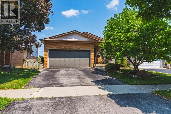 2206 DONALD Road, Burlington, Ontario L7M3R9