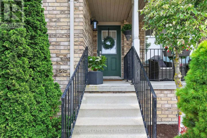 91 THRUSHWOOD DRIVE, Barrie (400 West), Ontario L4N0Z1