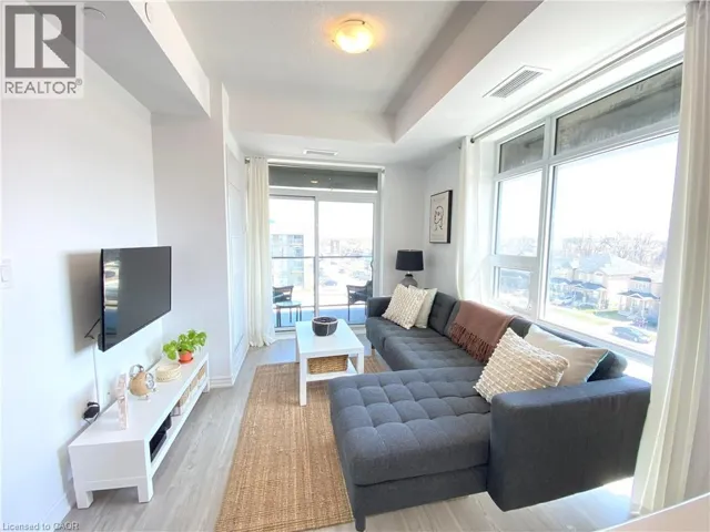 450 DUNDAS Street E Unit# 428, Waterdown, Ontario L8B1Z2