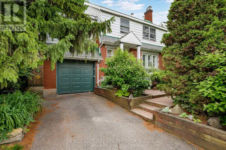 8 RUSKIN STREET, Ottawa, Ontario K1Y4A6