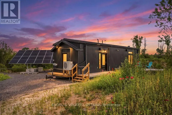 3737 KETTLES ROAD, Ottawa, Ontario K0A2Z0