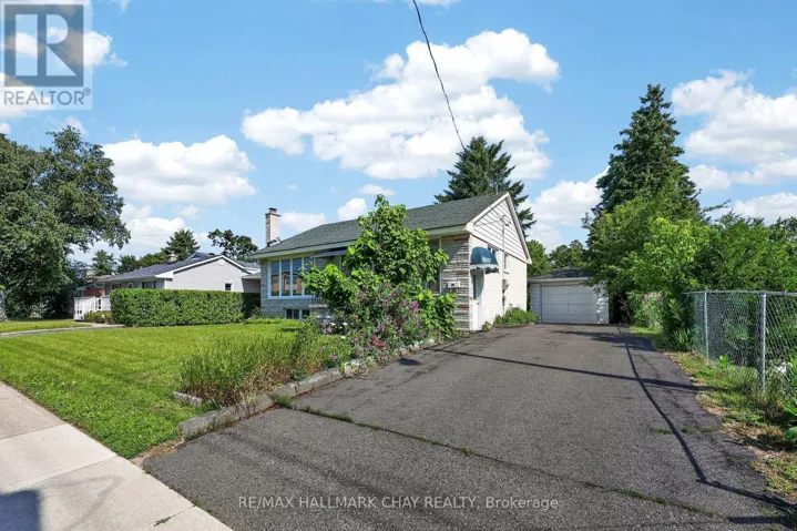 348 GROVE STREET E, Barrie (Grove East), Ontario L4M2R5