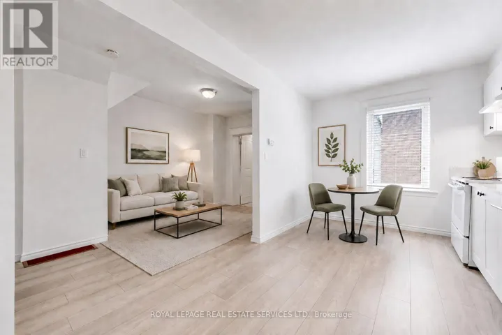 MAIN - 119 ESSEX STREET, Toronto (Dovercourt-Wallace Emerson-Junction), Ontario M6G1T4