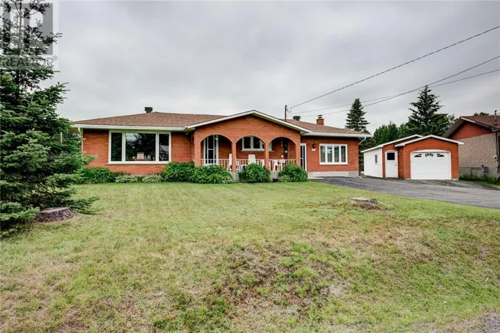 1721 Charles Court, Val Caron, Ontario P3N1H3