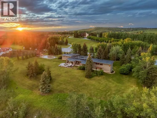 183 Pinebrook Way SW, Rural Rocky View County, Alberta T3Z3K3