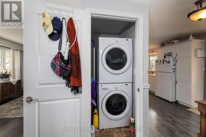 780