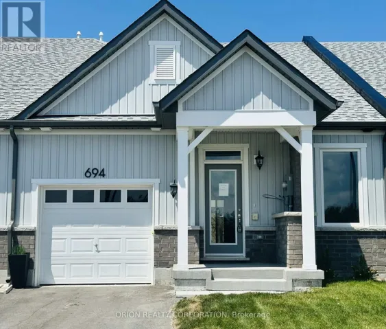 694 SARGEANT PLACE, Innisfil, Ontario L9S0S9