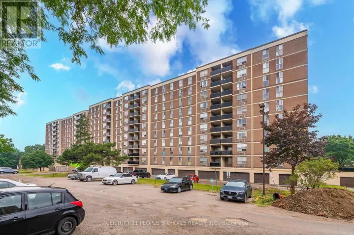 814 - 2825 ISLINGTON AVENUE, Toronto (Humber Summit), Ontario M9L2K1