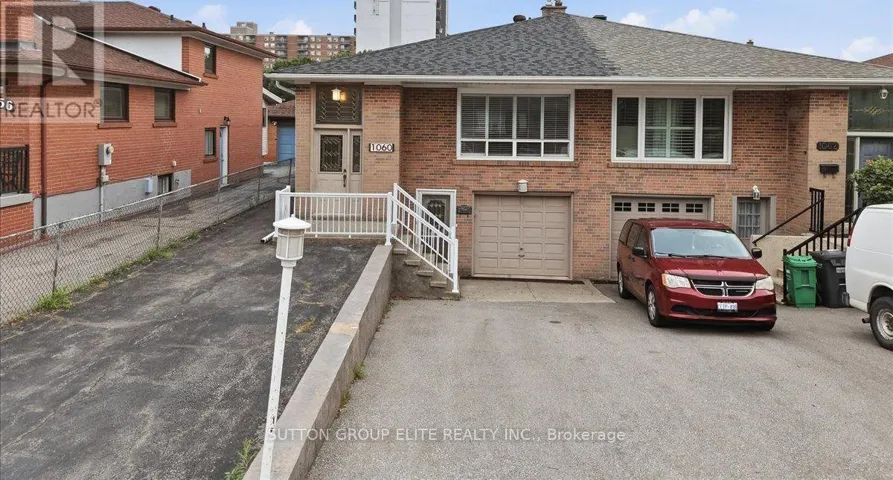 1060 CLAREDALE ROAD, Mississauga (Mineola), Ontario L5G1T6