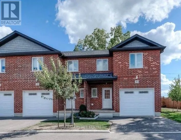 8 - 292 FALCON DRIVE, Woodstock (Woodstock - North), Ontario N4T0C1