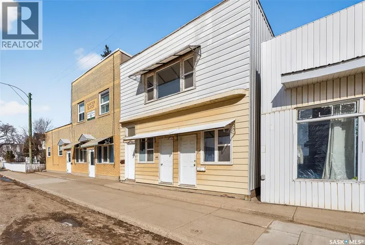 308-312 Fairford STREET W, Moose Jaw, Saskatchewan S6H1V9