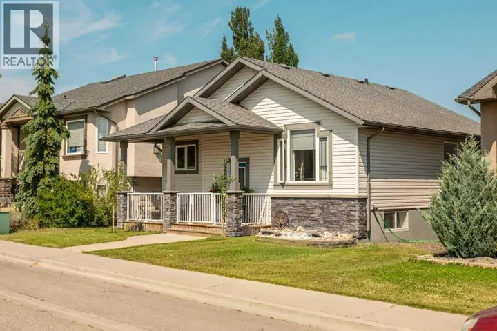 215 Grand River Boulevard W, Lethbridge, Alberta T1K8C5