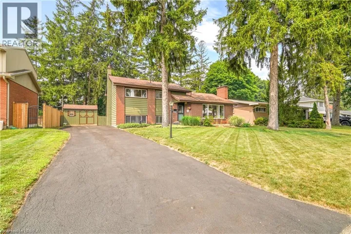10 BRIER Crescent, Brantford, Ontario N3R3M6