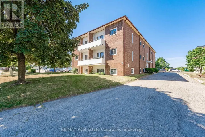 102 - 57 CONROY CRESCENT, Guelph (Dovercliffe Park/Old University), Ontario N1G2V5
