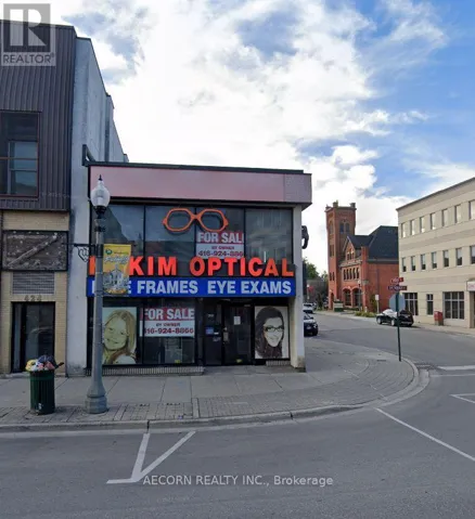 422 DUNDAS STREET, Woodstock (Woodstock - North), Ontario N4S1C1