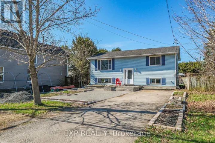 84 MARTIN STREET N, Mississippi Mills, Ontario K0A1A0