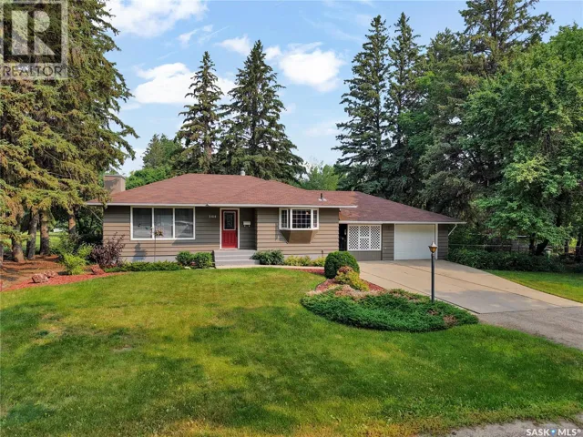 3108 Dieppe STREET, Saskatoon, Saskatchewan S7M3S2