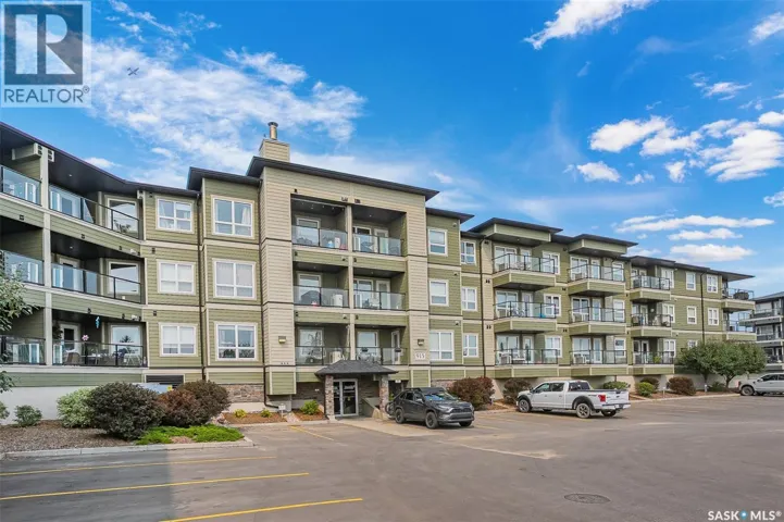 320 915 Kristjanson ROAD, Saskatoon, Saskatchewan S7S0B1