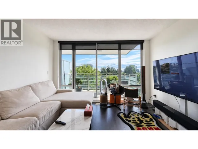 819 8800 HAZELBRIDGE WAY, Richmond, British Columbia V6X0S3