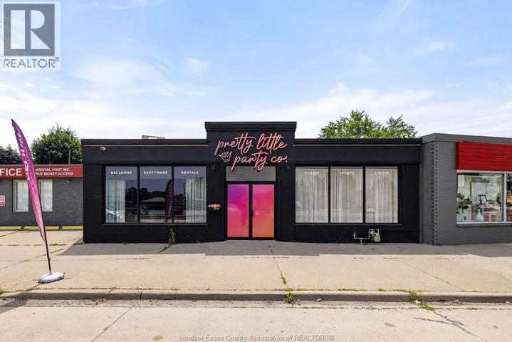 8031 WYANDOTTE STREET East, Windsor, Ontario N8S1T2