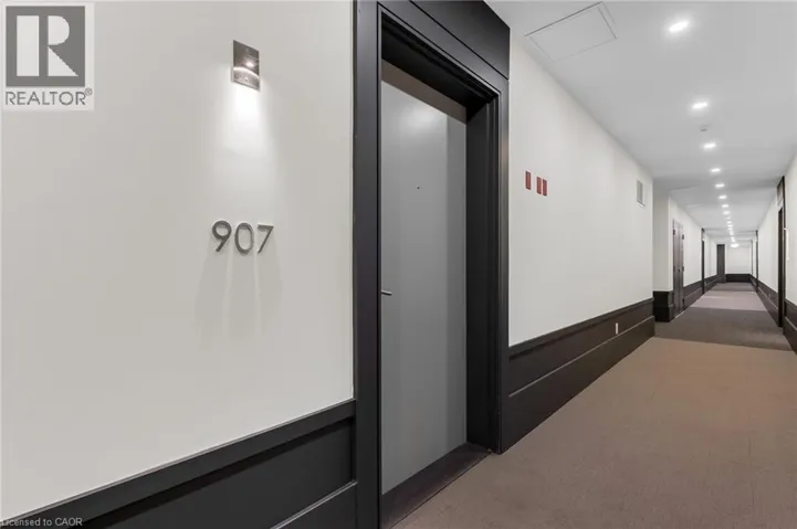 16 CONCORD Place Unit# 907, Grimsby, Ontario L3M0J1