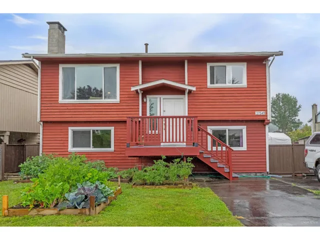 27549 31A AVENUE, Langley, British Columbia V4W3L2