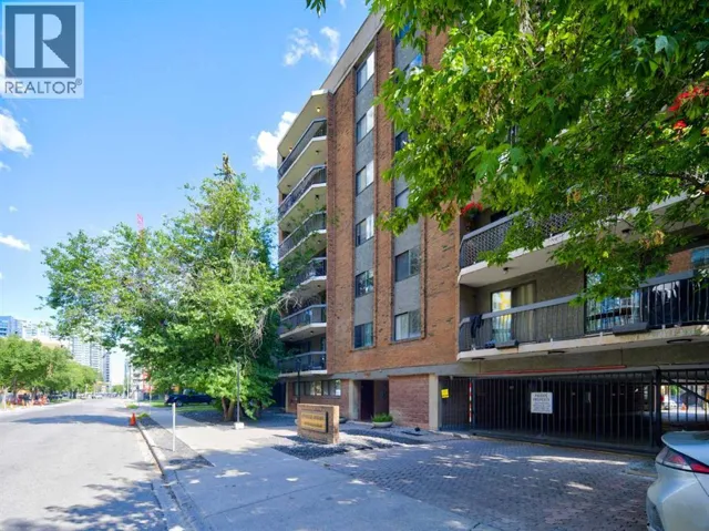 703, 537 14 Avenue SW, Calgary, Alberta T2R0M7