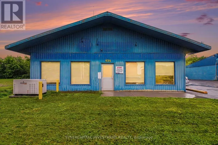 635 NELSON STREET, Pembroke, Ontario K8A3P3