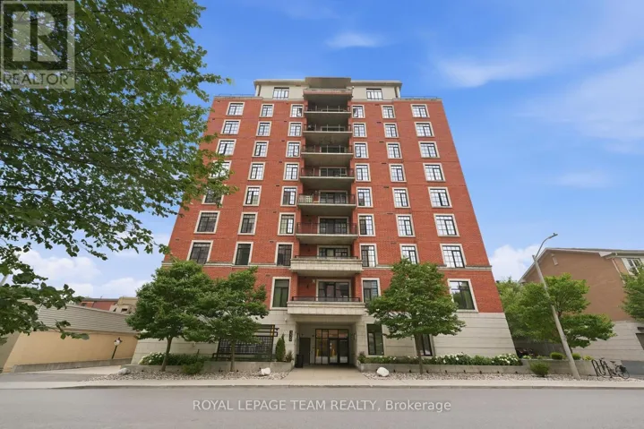 301 - 330 LORETTA AVENUE S, Ottawa, Ontario K1S4E8