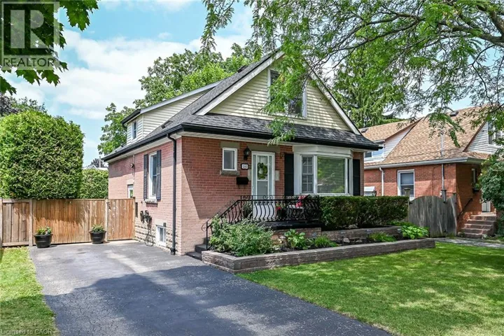 180 EAST 25TH Street, Hamilton, Ontario L8V3A5