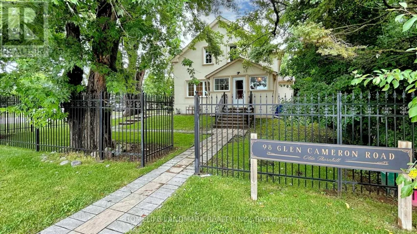 98 GLEN CAMERON ROAD, Markham (Thornhill), Ontario L3T1P8