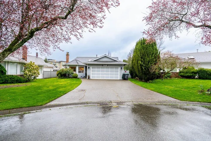 14035 16B AVENUE, Surrey, British Columbia V4A8K3