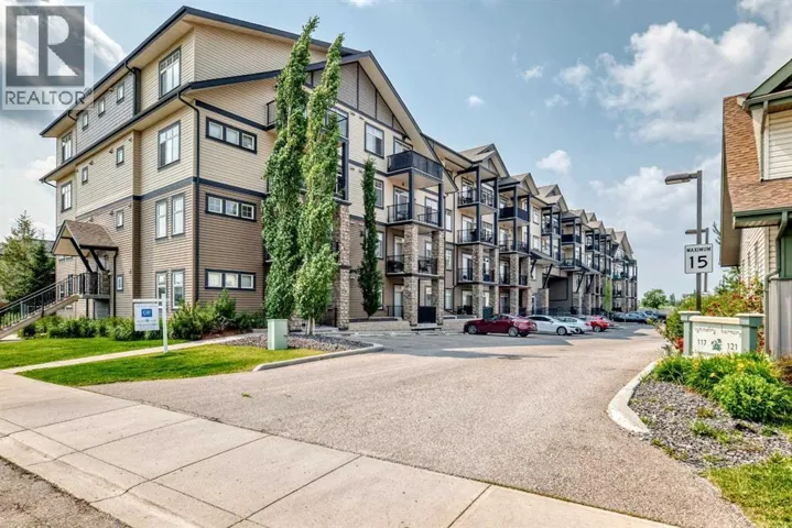 101, 117 Copperpond Common SE, Calgary, Alberta T2Z5E2