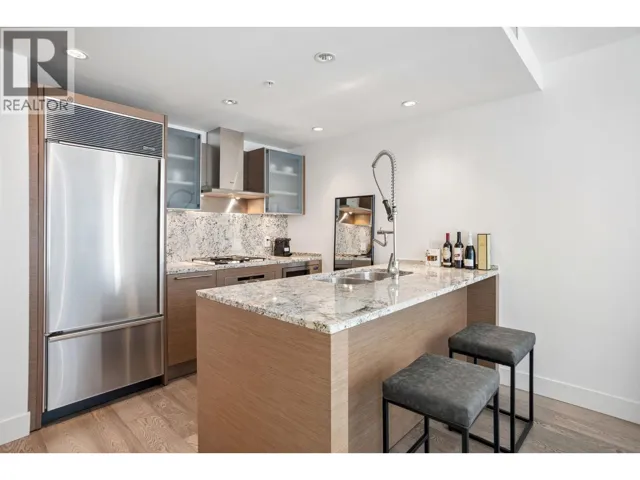 1804 1111 ALBERNI STREET, Vancouver, British Columbia V6E4V2