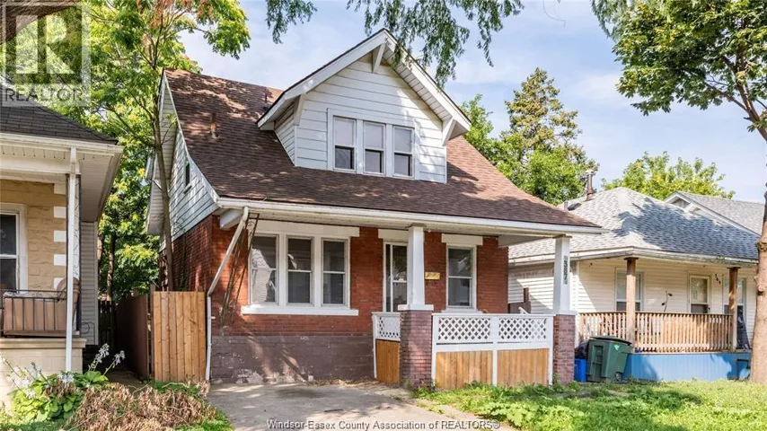 387 JOSEPHINE, Windsor, Ontario N9B2K9
