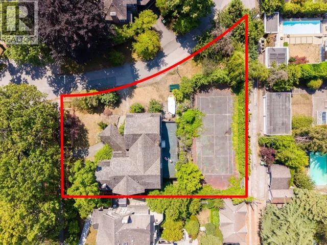 4987 CONNAUGHT DRIVE, Vancouver, British Columbia V6M3E8