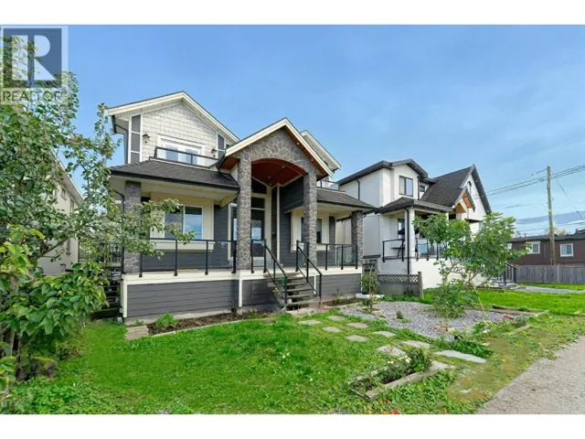 520 EWEN AVENUE, New Westminster, British Columbia V3M5B1