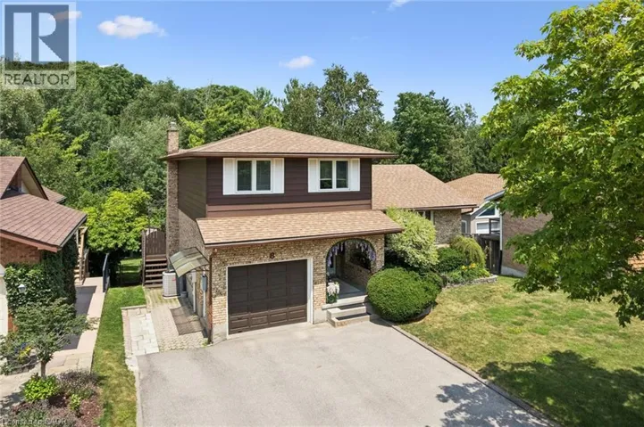 8 PERIN Place, Kitchener, Ontario N2P1L5