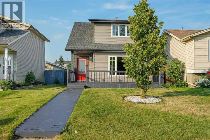 16 Abalone Crescent NE, Calgary, Alberta T2A6Y7