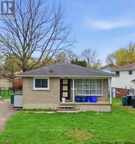 402 MIDWOOD CRESCENT, Waterloo, Ontario N2L5N5